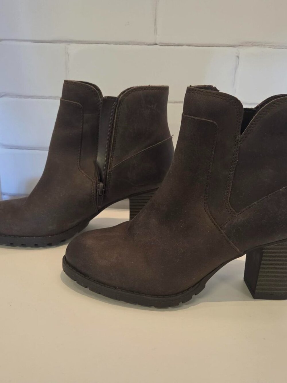 CLARKS VERONA BROWN ANKLE BOOTS SIZE 7M
